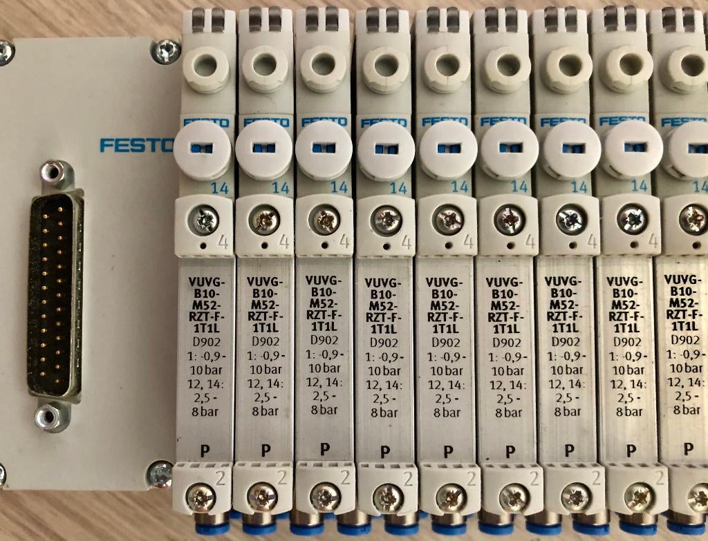 FESTO - VTUG Ventieleiland - 12x VUVG Magneetventiel, Ophalen of Verzenden, Zo goed als nieuw
