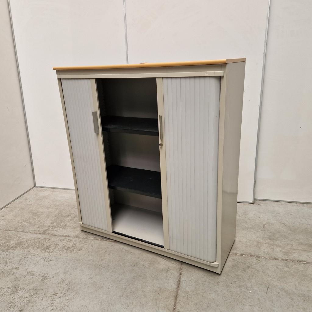 Steelcase roldeurkast met schade - 132x120x47 cm, Niet ingevuld, Gebruikt, Niet ingevuld, Niet ingevuld
