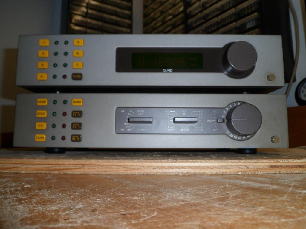 Quad fm4, Audio, Tv en Foto, Versterkers en Receivers, Ophalen of Verzenden, Refurbished, Minder dan 60 watt, Overige merken