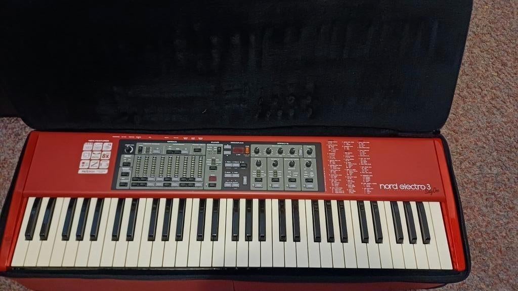 Nord Electro 3 61 toetsen - Stage Piano/Keyboard, Ophalen of Verzenden, Zo goed als nieuw, 61 toetsen, Overige merken