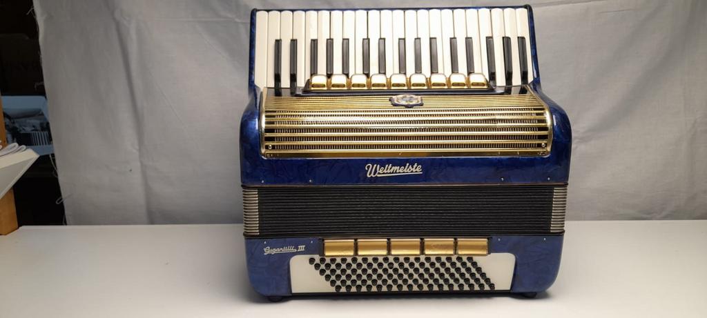 Accordeon Weltmeister, Muziek en Instrumenten, Accordeons, Gebruikt, Met riemen, Ophalen of Verzenden, 96-bas