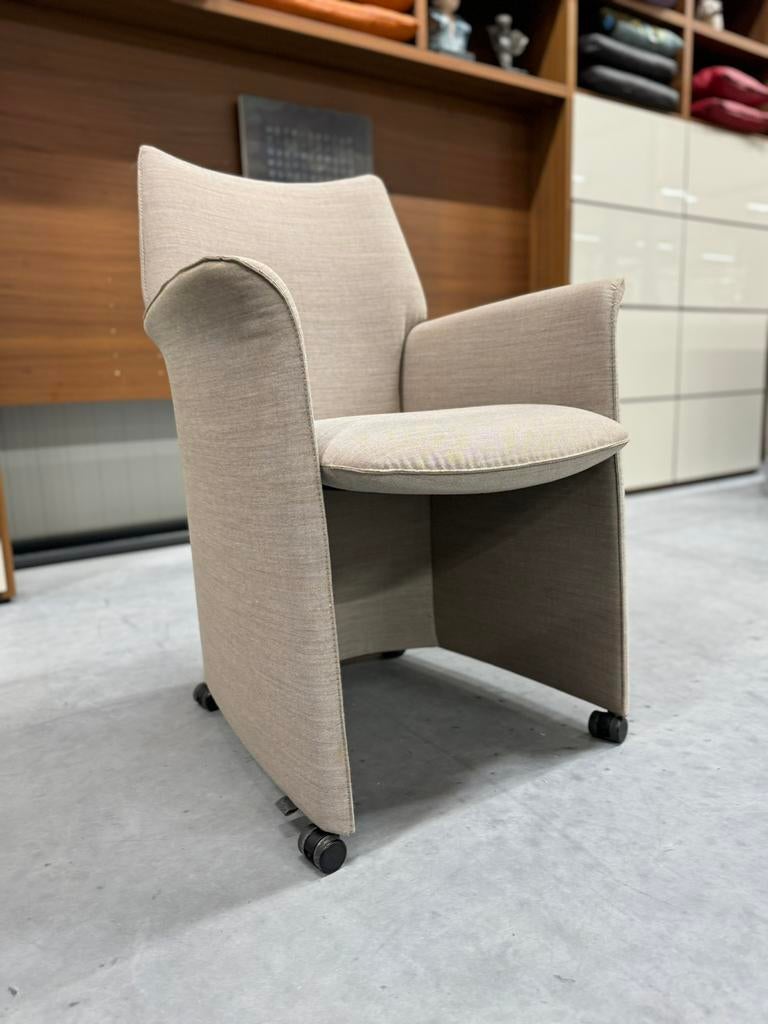 (1) Leolux Tamarinde plus stoel met wielen design, Leolux, Nieuw, Ophalen of Verzenden, Pode Evidence