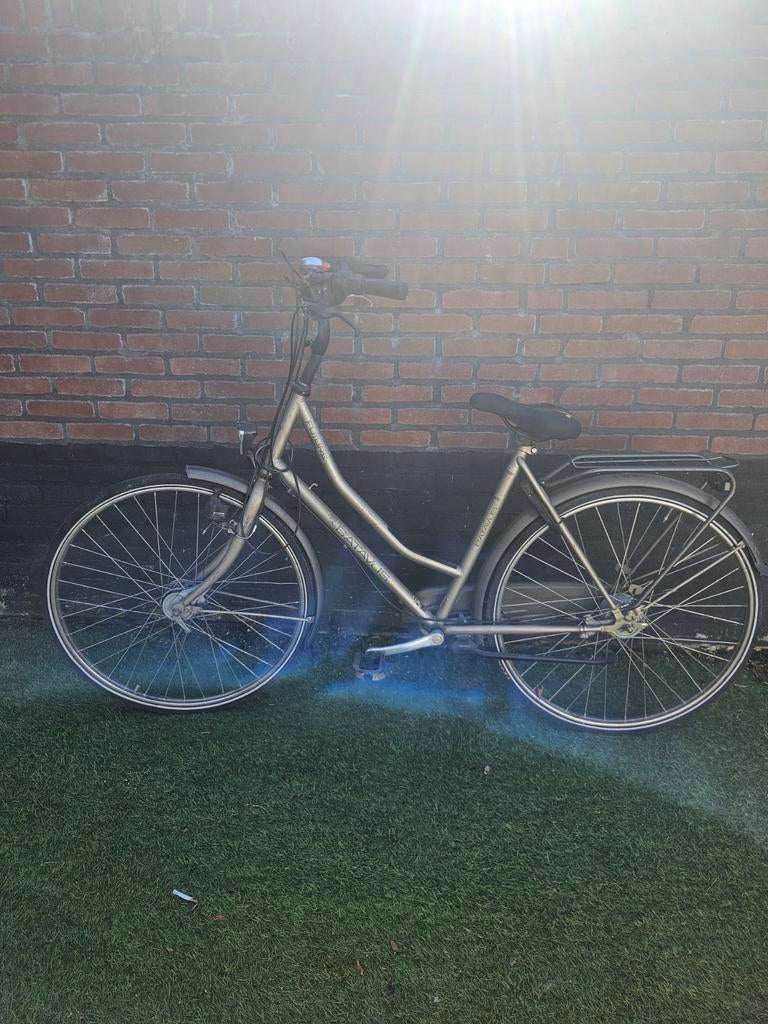 Batavus future 18 inch, Fietsen en Brommers, Fietsen | Dames | Omafietsen, Ophalen, Gebruikt, 47 tot 50 cm, Versnellingen