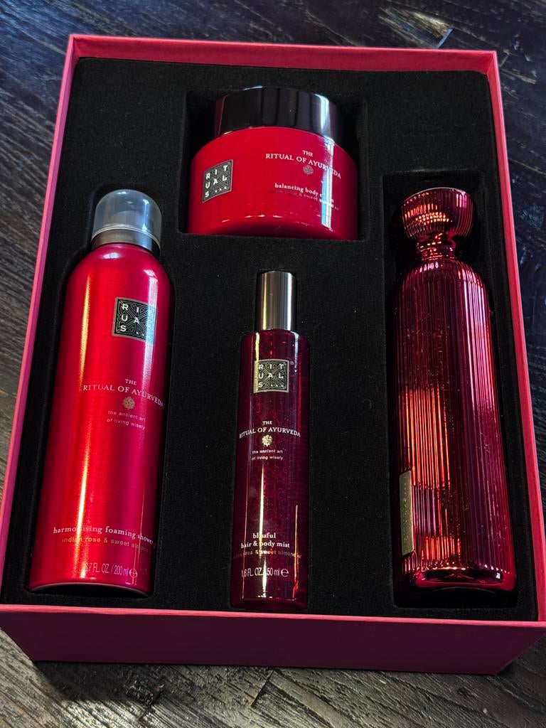 Rituals ‘the ritual of Ayurveda’ large giftset, Sieraden, Tassen en Uiterlijk, Ophalen of Verzenden, Nieuw, Bad & Douche