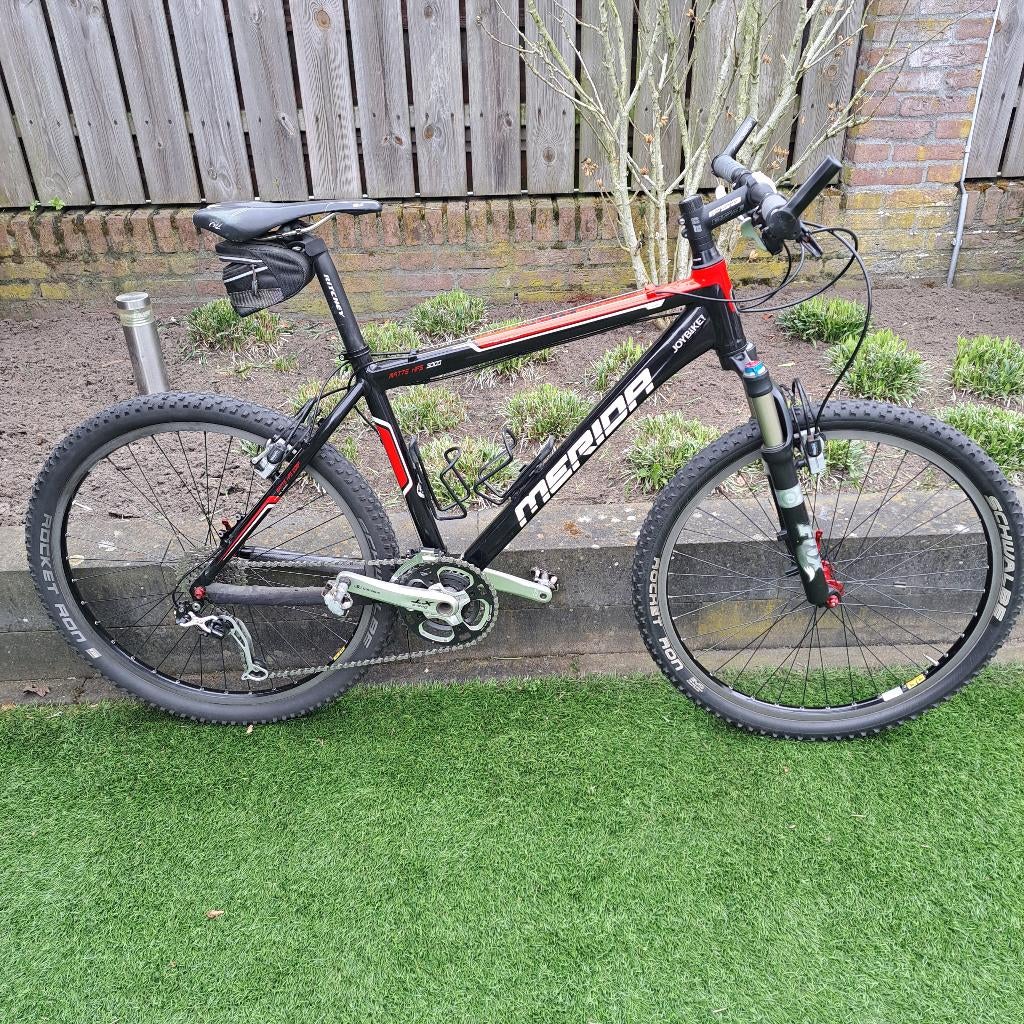 Merida  HFS Matts 3000 met speciale handgemaakte wielen, 26 inch, Minder dan 49 cm, Zo goed als nieuw, Meer dan 20 versnellingen