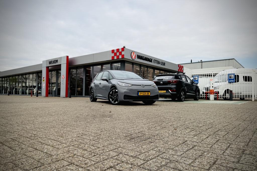 Volkswagen ID.3 Pro 58 kWh | STOELVERWARMING | CAMERA | ADAP, Automaat, 12 maanden, Gebruikt, ID.3