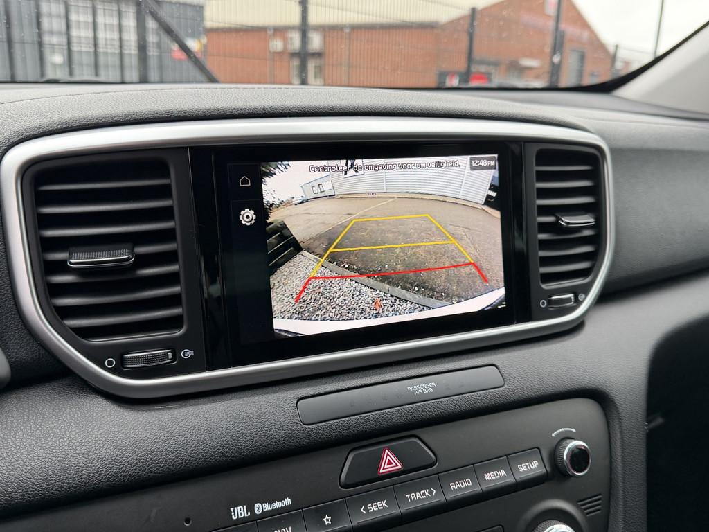 Kia Sportage 1.6 GDI M2022 Panodak|Navi|LED|Camera Wit!, Voorwielaandrijving, Stof, Gebruikt, 4 cilinders