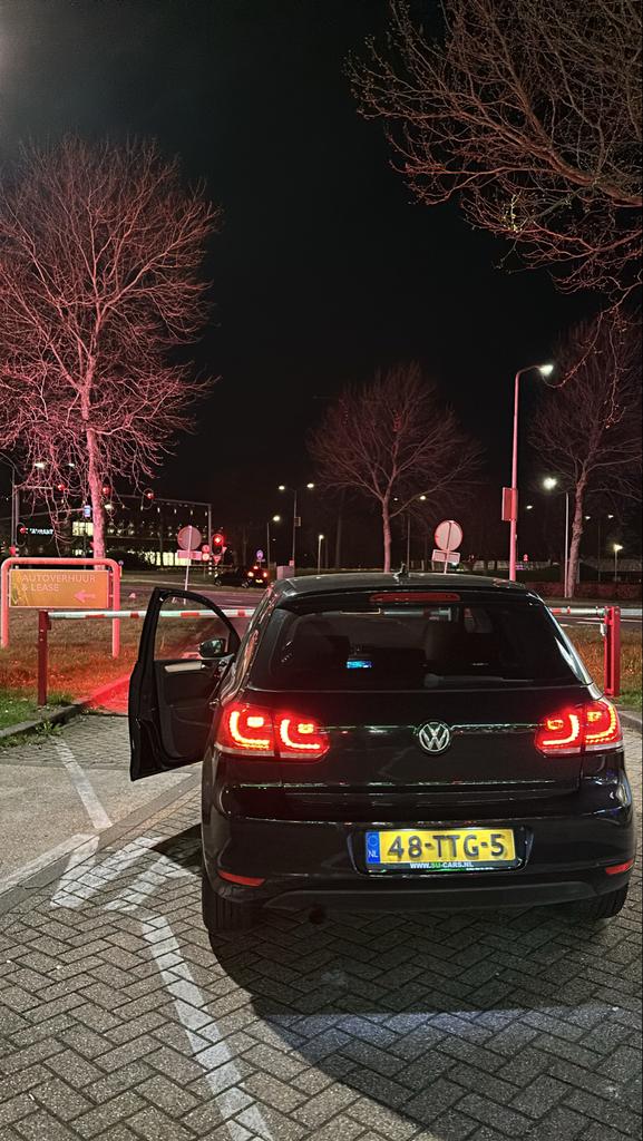 Volkswagen Golf 1.2 TSI highline 5D, Auto's, Volkswagen, Particulier, Golf, Airbags, Airconditioning, Alarm, Android Auto, Apple Carplay