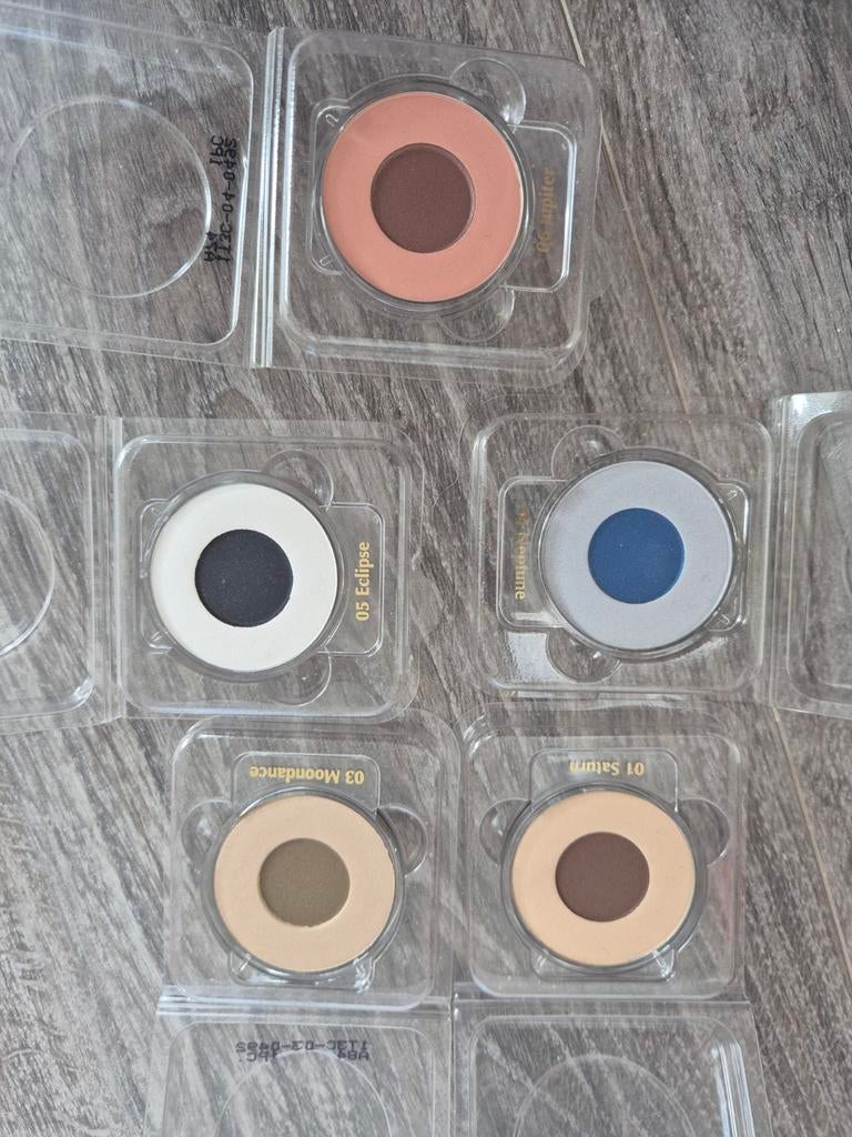 Estee Lauder Diverse oogschaduwpaletten - Nieuw, Nieuw, Ophalen of Verzenden, Make-up, Overige kleuren