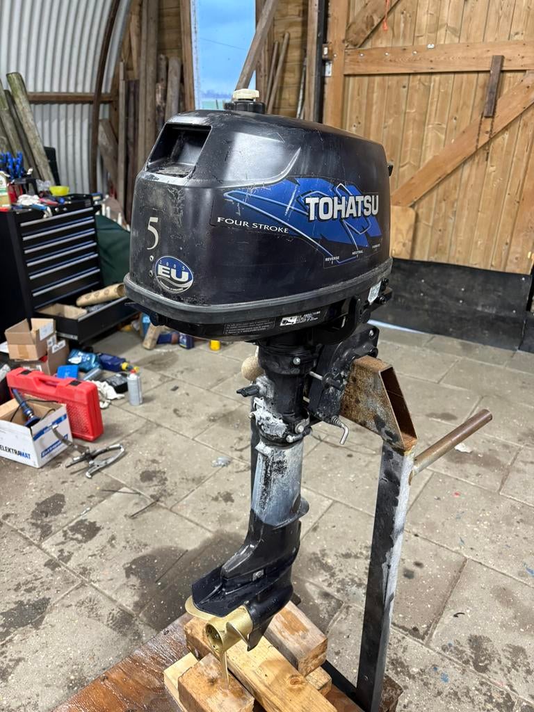 Buiteboordmotor 5PK, Doe-het-zelf en Verbouw, Motoren, Ophalen, Zo goed als nieuw, Benzinemotor, 1800 rpm of meer