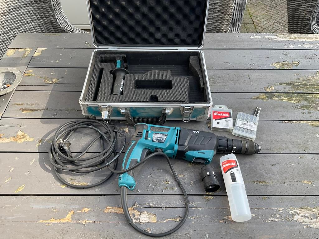 Makita HR 2631 FT Klopboormachine 800W., Ophalen, Nieuw, Boormachine