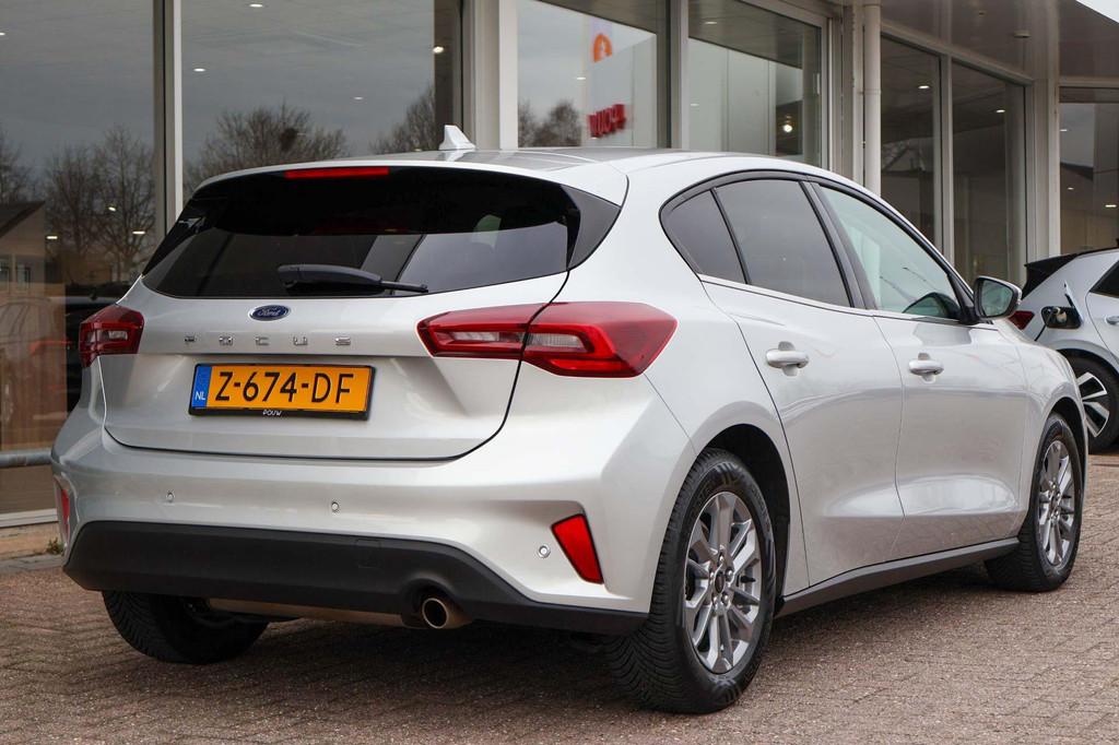 Ford Focus 1.0 EcoBoost 125pk Hybrid Titanium | Navigatie |, Auto's, 12 maanden, Gebruikt, Origineel Nederlands, Bedrijf