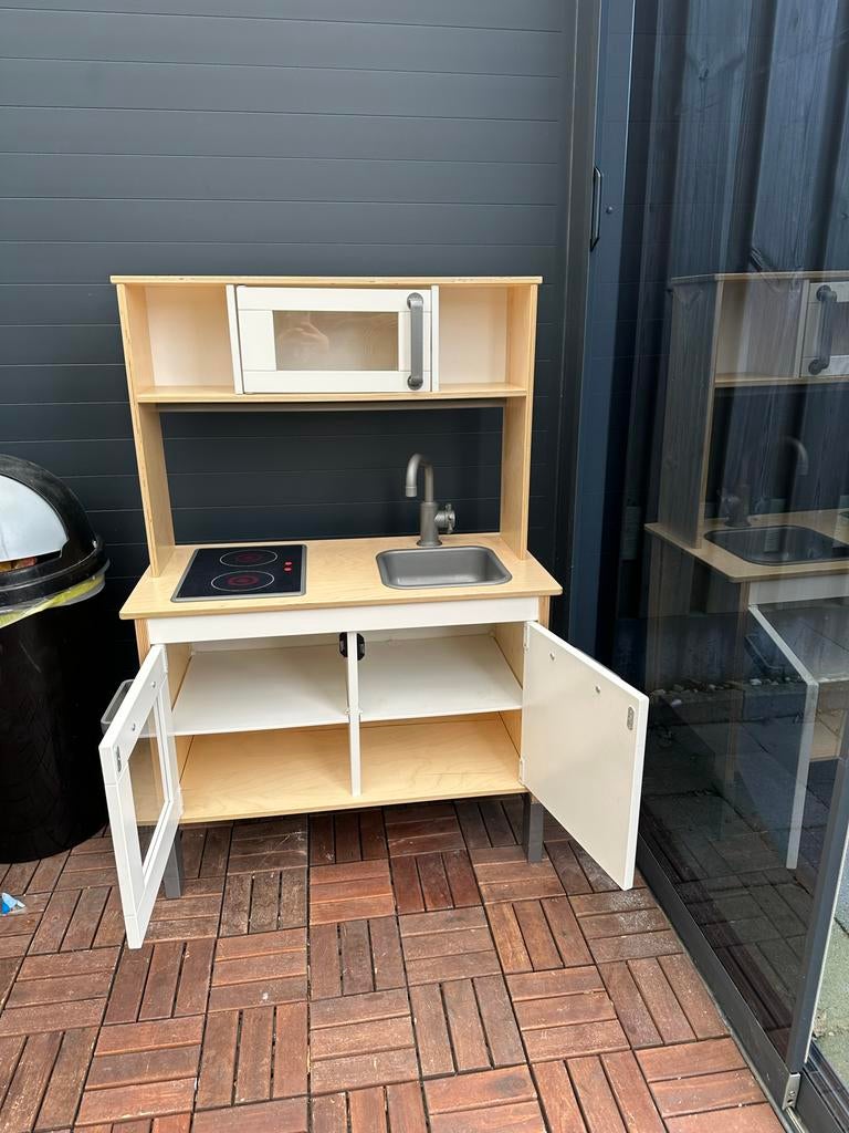 IKEA Kinderkeuken met accessoires - Goede staat, Kinderen en Baby's, Speelgoed | Speelkeukens, Ophalen of Verzenden, Gebruikt