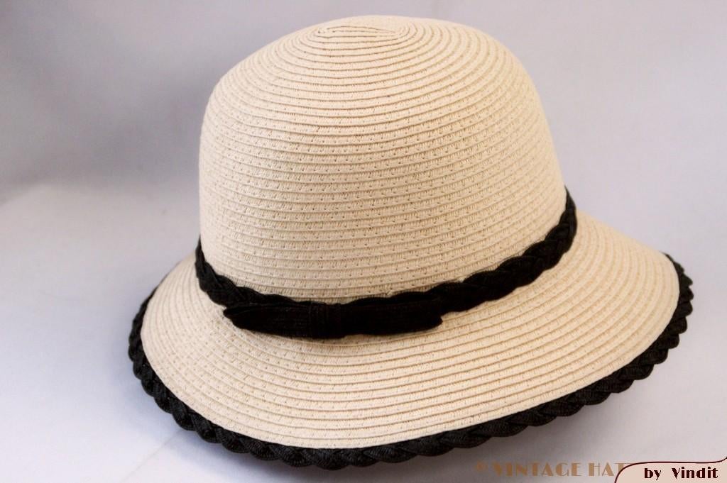 Dames Dophoed Cloche Hawkins beige papier vouwbaar 57 nieuw, Kleding | Dames, Hoeden en Petten, 56 of 57 cm (M, 7 of 7⅛ inch)