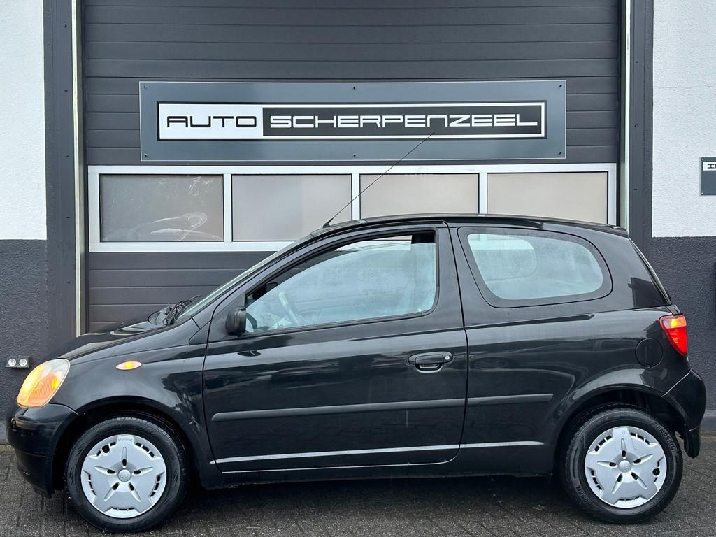 Toyota Yaris 16V VVT-i Luna | 64dkm |BETROUWBAAR | NL AUTO |, Voorwielaandrijving, Stof, Gebruikt, Zwart