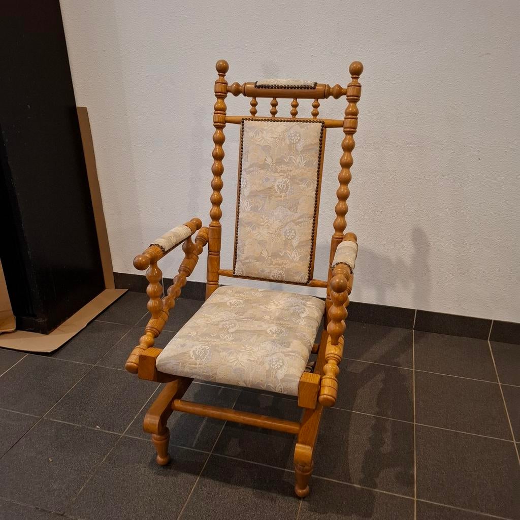 Vintage schommelstoel, Antiek en Kunst, Antiek | Meubels | Stoelen en Banken, Ophalen