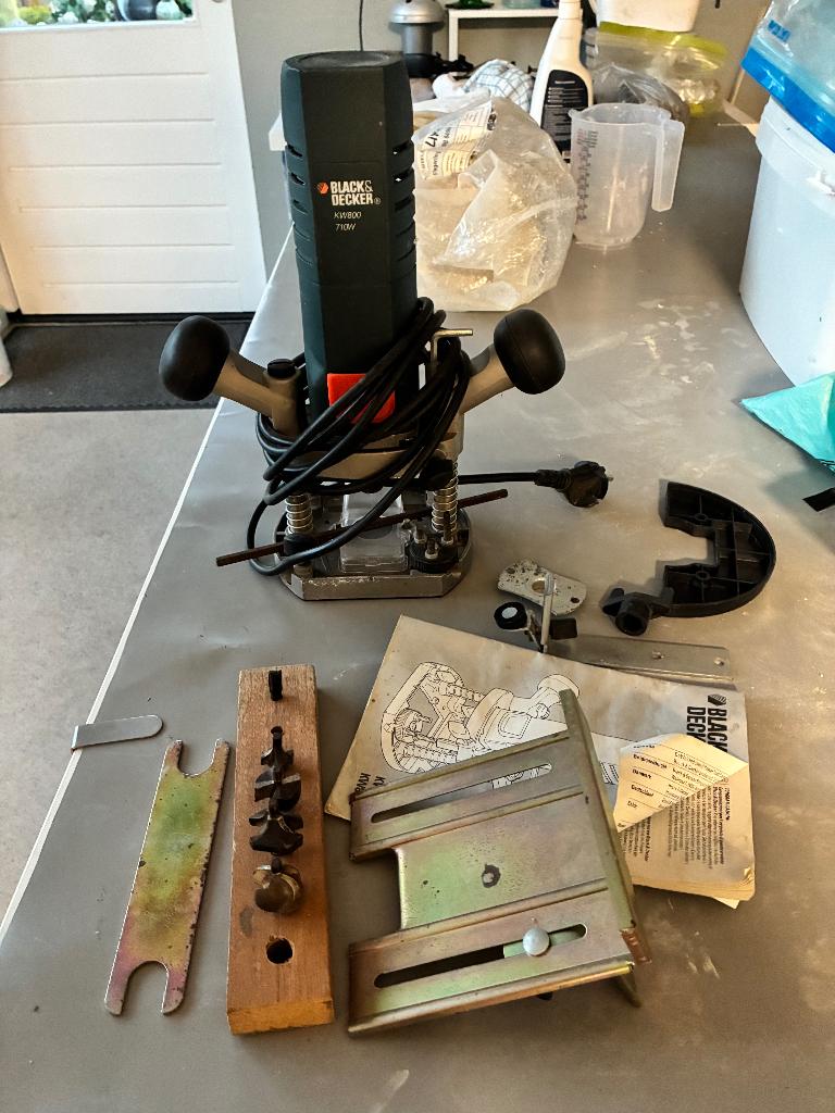 Bovenfrees, Ophalen, Gebruikt, Black & Decker, Bovenfrees