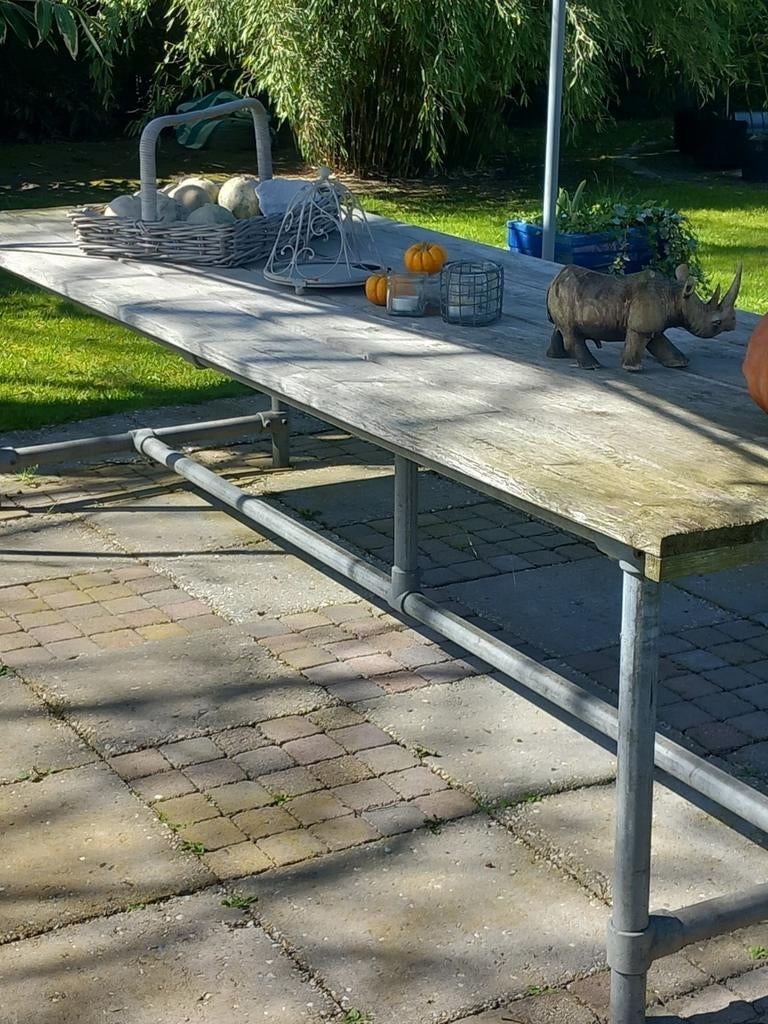 Lange 300 cm steigerhouten tafel met steigerbuizen onderstel, Ophalen
