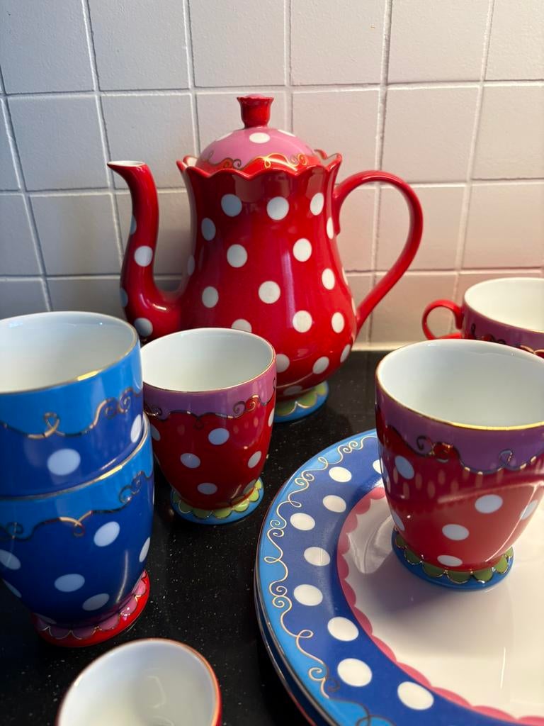 Oilily servies, Huis en Inrichting, Keuken | Servies, Ophalen, Zo goed als nieuw, Aardewerk, Overige stijlen