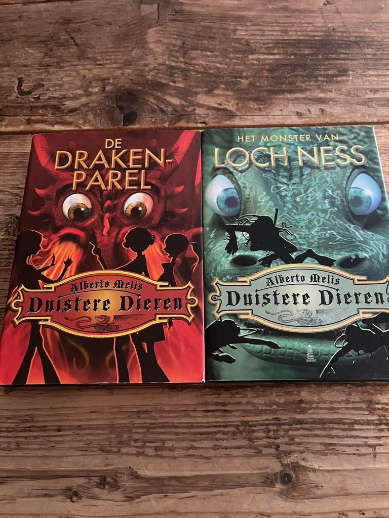 Het Monster van Lochness en De Drakenparel, Ophalen of Verzenden, Gelezen