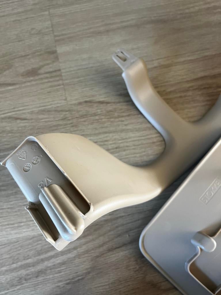 Stokke Tripp Trapp opzetstuk (taupe), Kinderen en Baby's, Kinderstoelen, Ophalen of Verzenden, Zo goed als nieuw, Meegroeistoel