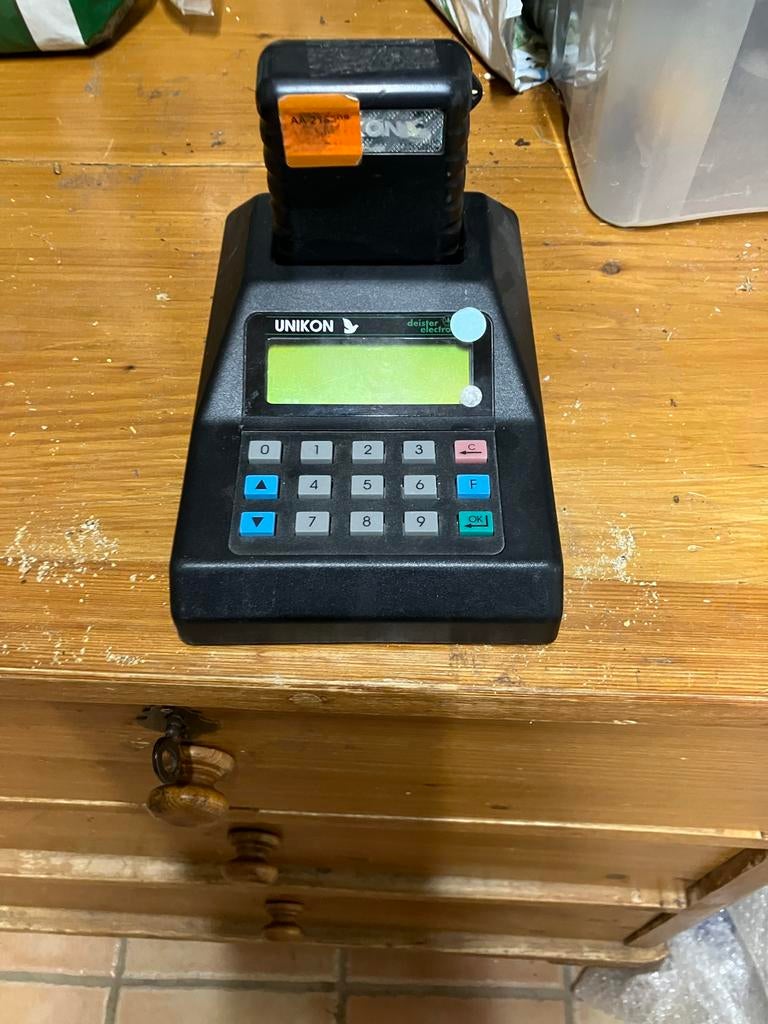 Unikon systeem compleet, Meerdere dieren, Postduif