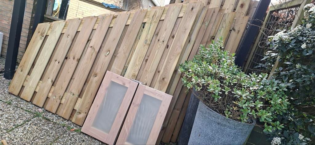 Nieuwe tuinschuttingen grenen geschaafd afbouwscherm.10stuks, Ophalen, 1 tot 2 meter, Minder dan 3 meter, Nieuw