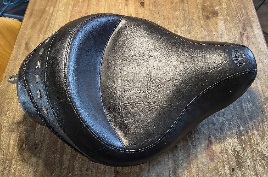Mustang Wide Vintage Touring Solo Seat - Sportster XL Zadel, Ophalen of Verzenden, Gebruikt