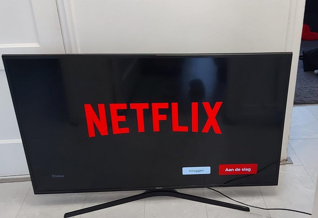 Samsung 43 inch 4K Ultra HD Smart TV, Ophalen of Verzenden, Zo goed als nieuw, Samsung, 100 cm of meer