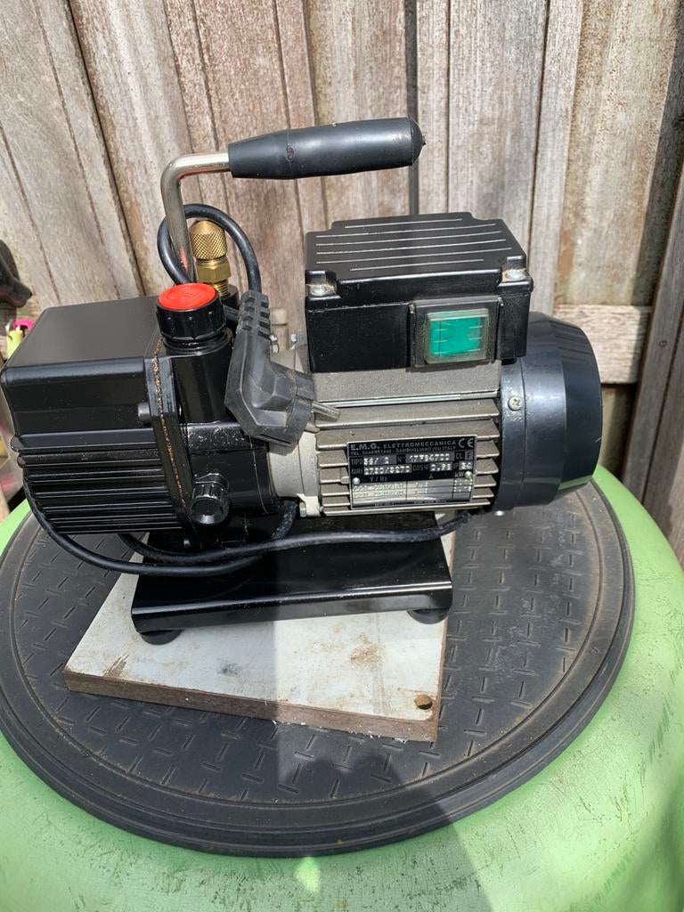 Wigman 2traps vacuümpomp, Ophalen, Gebruikt