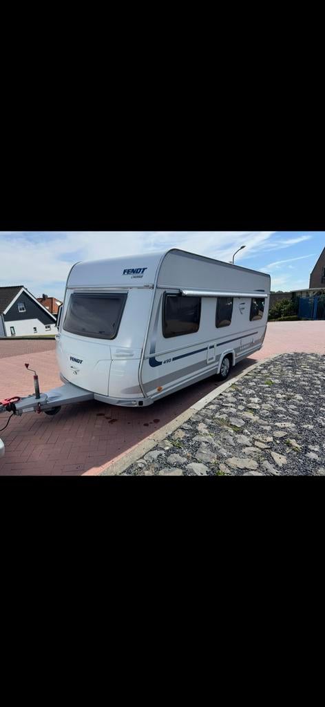 Fendt Saphir 490 2014 topconditie 4 seizoenscaravan, Rondzit, Particulier, Fendt, Luifel