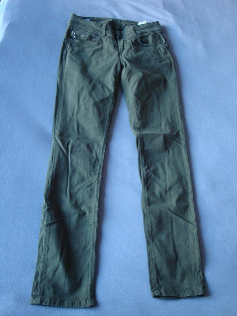 Lange groene jeans van PEPE JEANS. Jeansmaat 27 lengte 30., Overige kleuren, Ophalen of Verzenden, Zo goed als nieuw, W27 (confectie 34) of kleiner