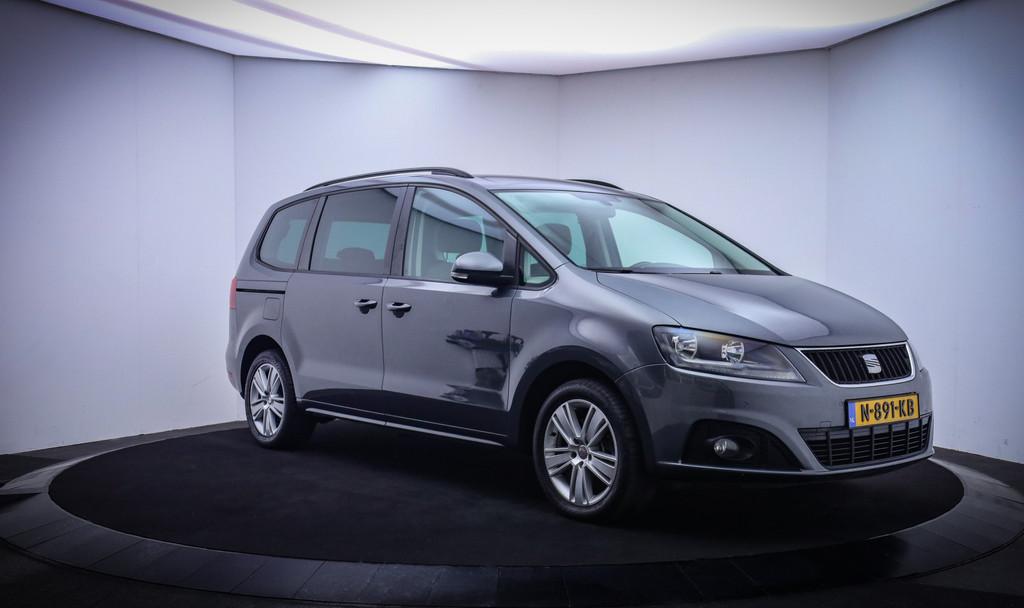 SEAT Alhambra 1.4TSI 150Pk Dsg 7 Pers. CAMERA | NAVI | STOEL, Auto's, Euro 5, Stof, Zwart, 4 cilinders