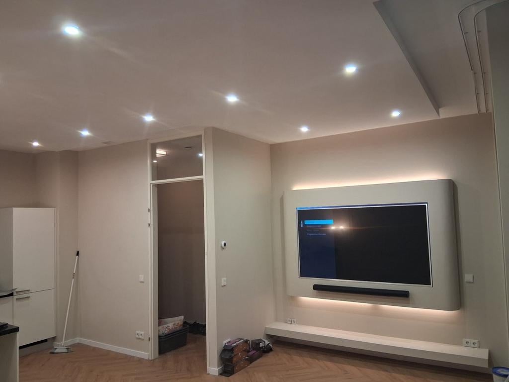 Cinewall koof tegelzetter stukadoor........