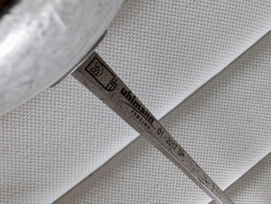 Elektrische floret, Ophalen, Gebruikt, Schermen, Vechtsportmateriaal