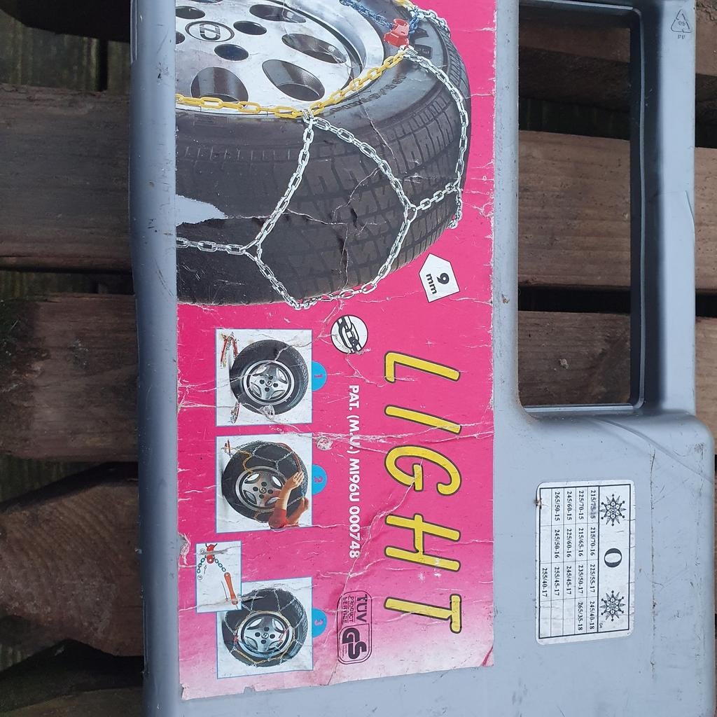 Sneeuwkettingen 15 - 18 inch snelmontage, Auto diversen, Sneeuwkettingen, Ophalen of Verzenden, Zo goed als nieuw