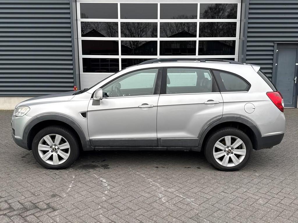Chevrolet Captiva 3.2i Executive, 7 persoons, 4x4, Auto's, 1780 kg, 3195 cc, Gebruikt, Zwart