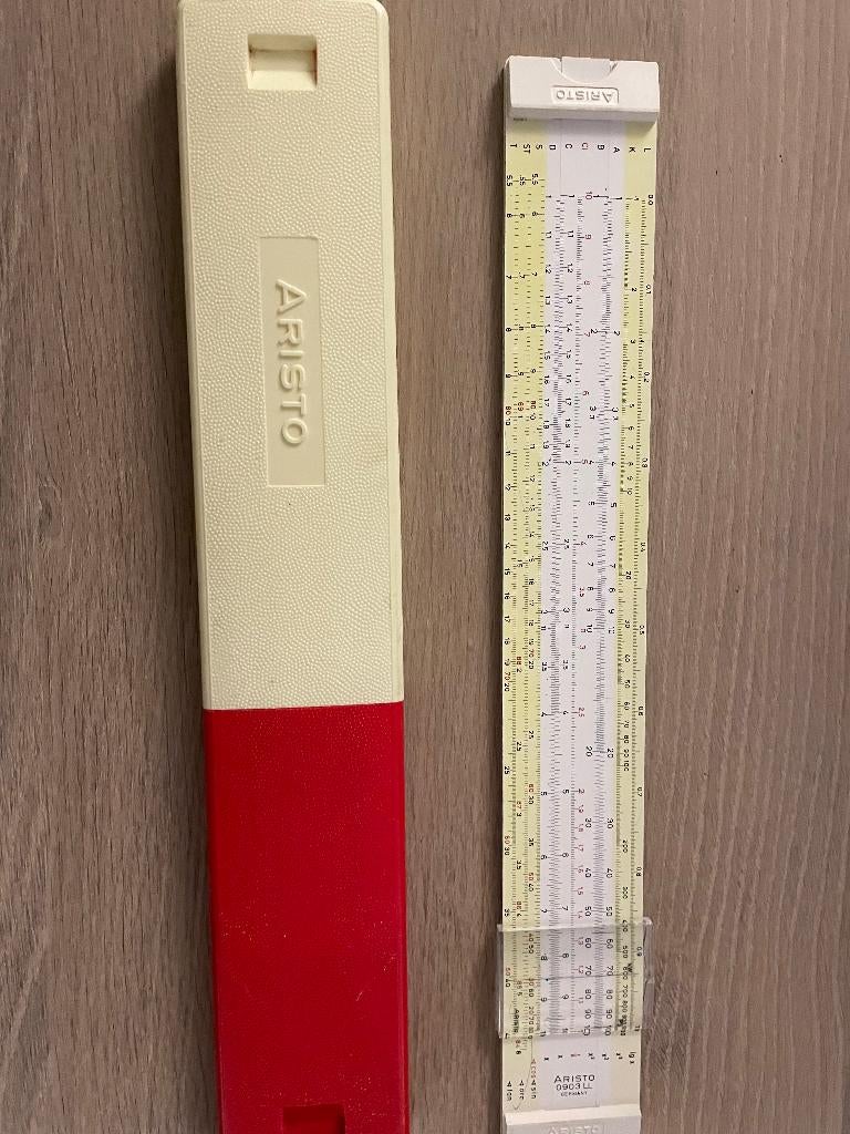 Aristo 0903 LL rekenlineaal, Antiek en Kunst, Antiek | Gereedschap en Instrumenten, Ophalen