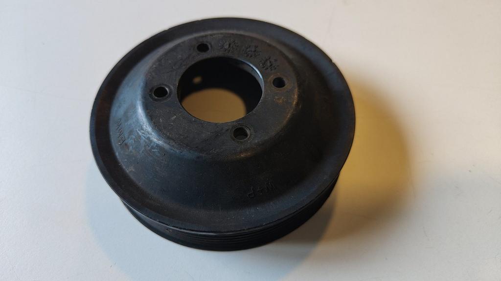 Poelie waterpomp kunstof diverse BMW M50 M52 6 CYL 115117305, Gebruikt, -, -, Ophalen of Verzenden