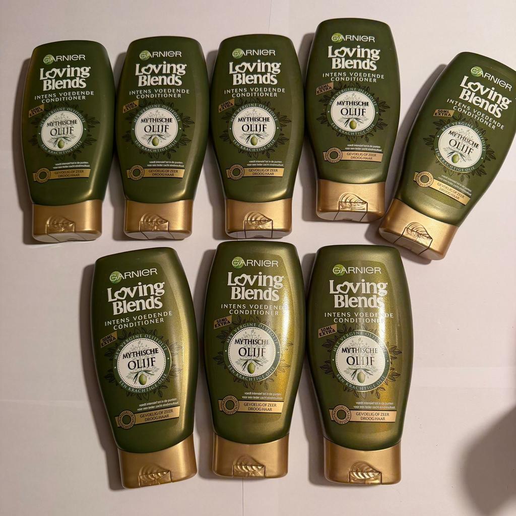 Garnier Loving Blends conditioner Mythsche Olijf, Ophalen of Verzenden, Nieuw, Shampoo of Conditioner