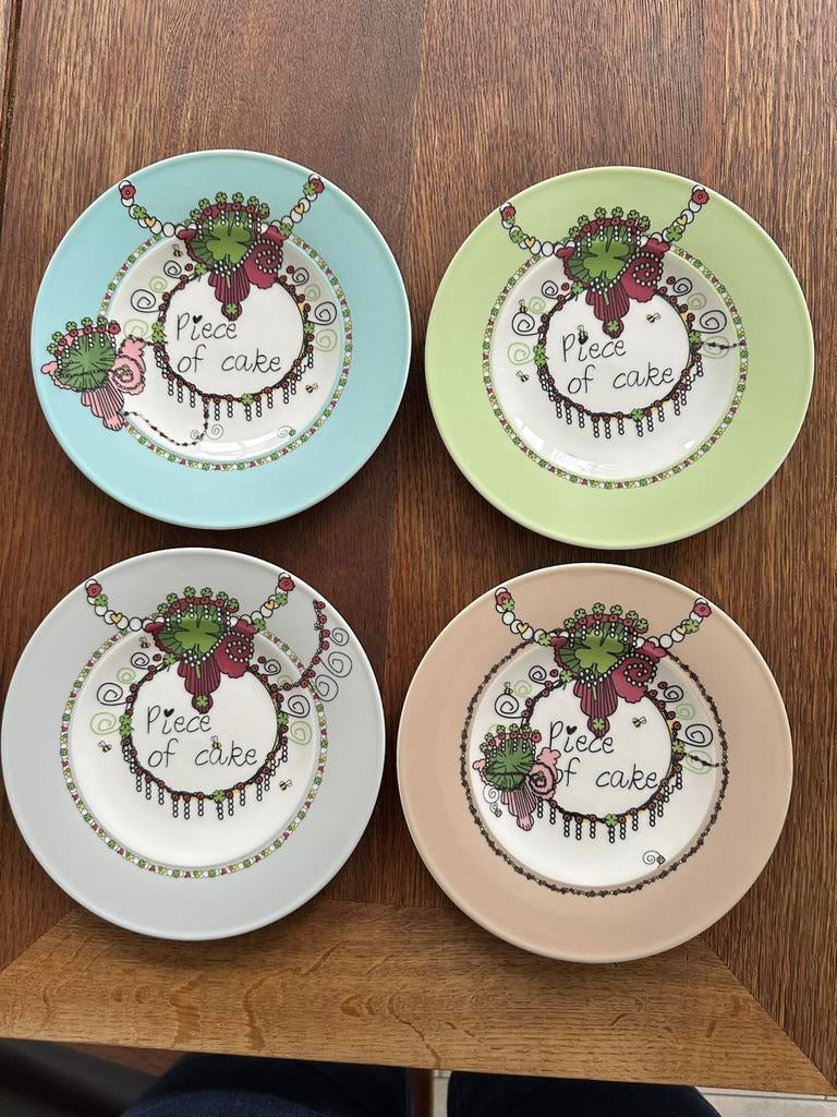 4 gebaksbordjes Piece of cake, Verzamelen, Ophalen of Verzenden, Zo goed als nieuw, Porselein