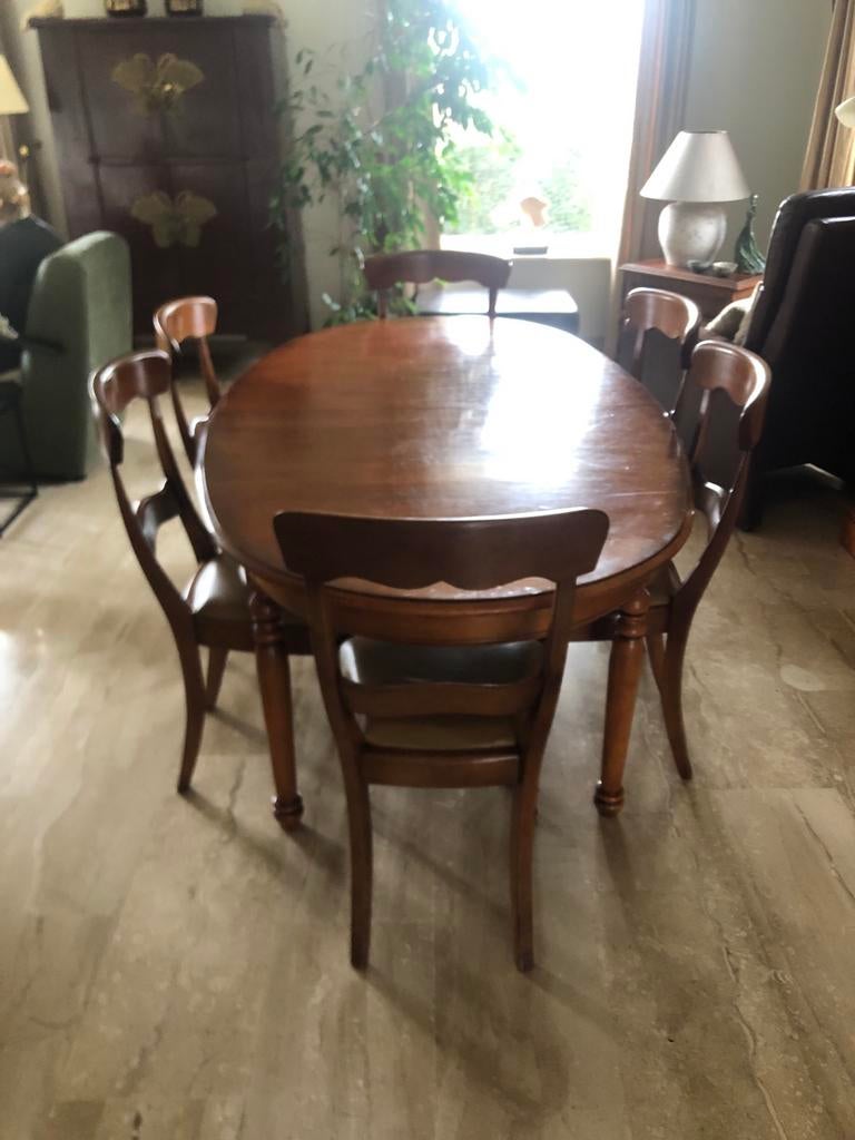 Uitschuifbare kersenhouten eettafel met 6 stoelen, Huis en Inrichting, Tafels | Eettafels, Ophalen, Gebruikt, 50 tot 100 cm, Vijf personen of meer