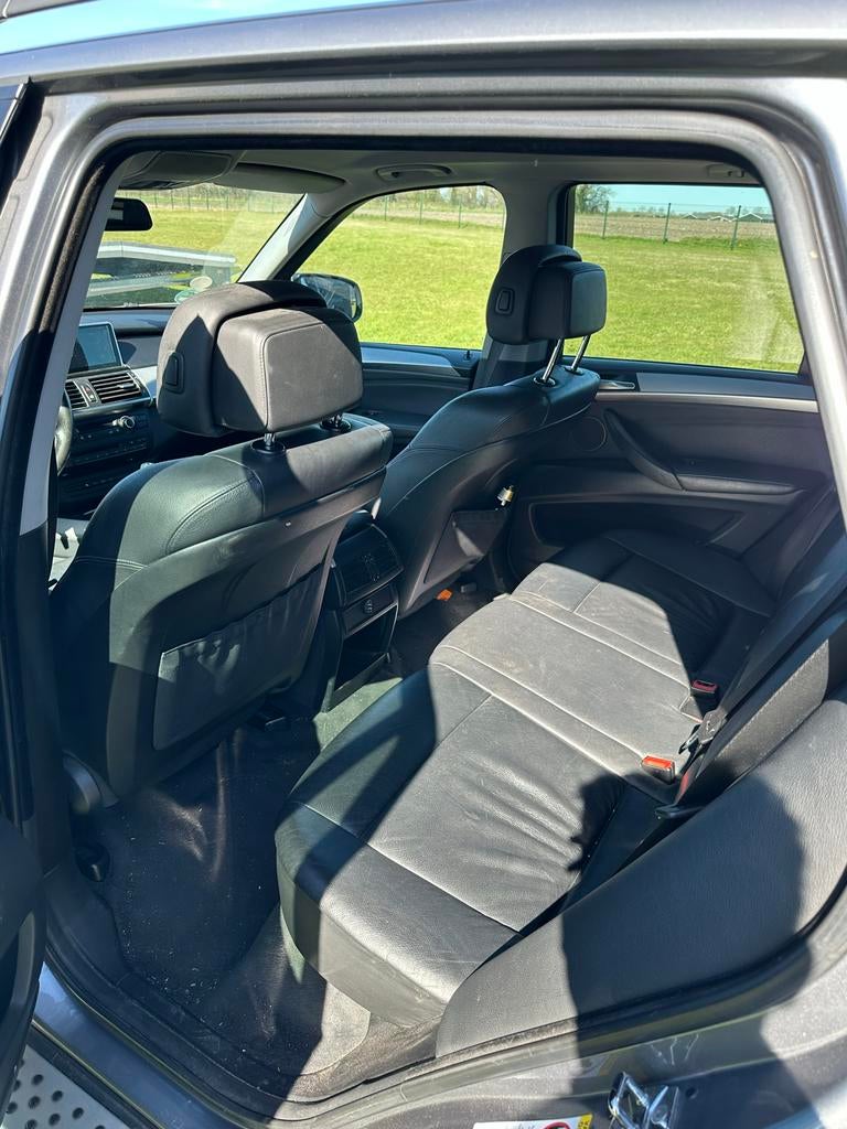 BMW X5 3.0 D Xdrive 2008 Grijs defecte motor, Auto's, BMW, X5, Diesel, D, SUV of Terreinwagen, Automaat, Origineel Nederlands