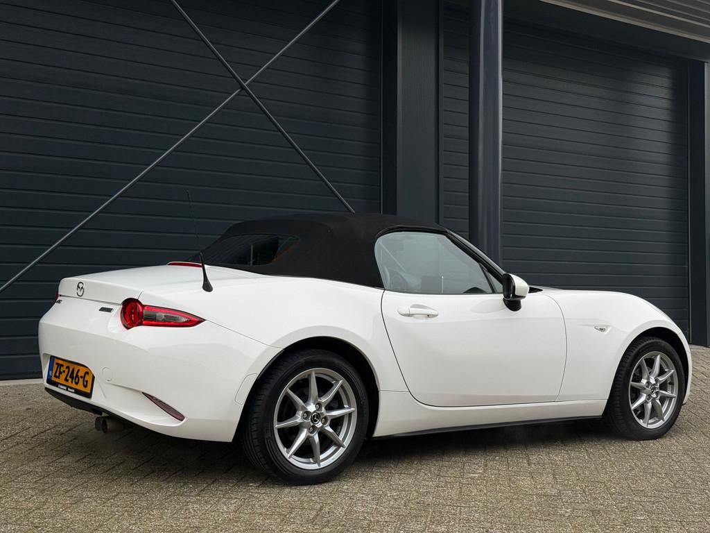 Mazda MX-5 1.5 SkyActiv-G 131 TS, Gebruikt, 4 cilinders, Cabriolet, Wit