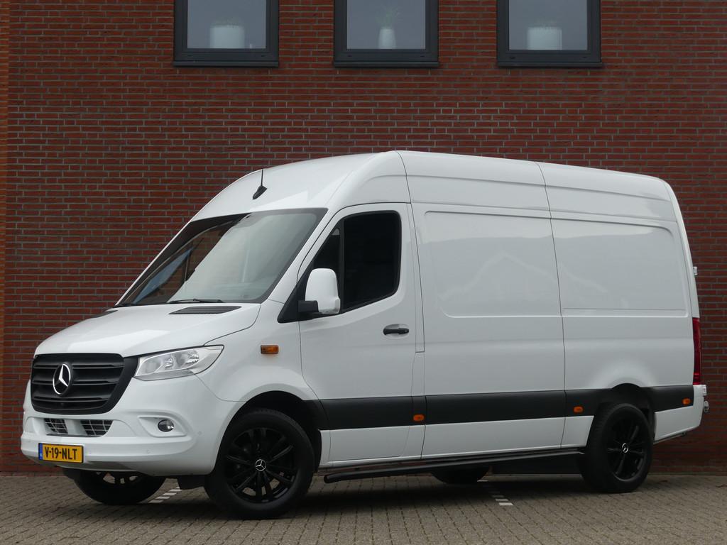 Mercedes-Benz Sprinter 317 CDI L2H2 Camera/PDC/Navigatie/Cru, Automaat, Achterwielaandrijving, Gebruikt, Euro 6