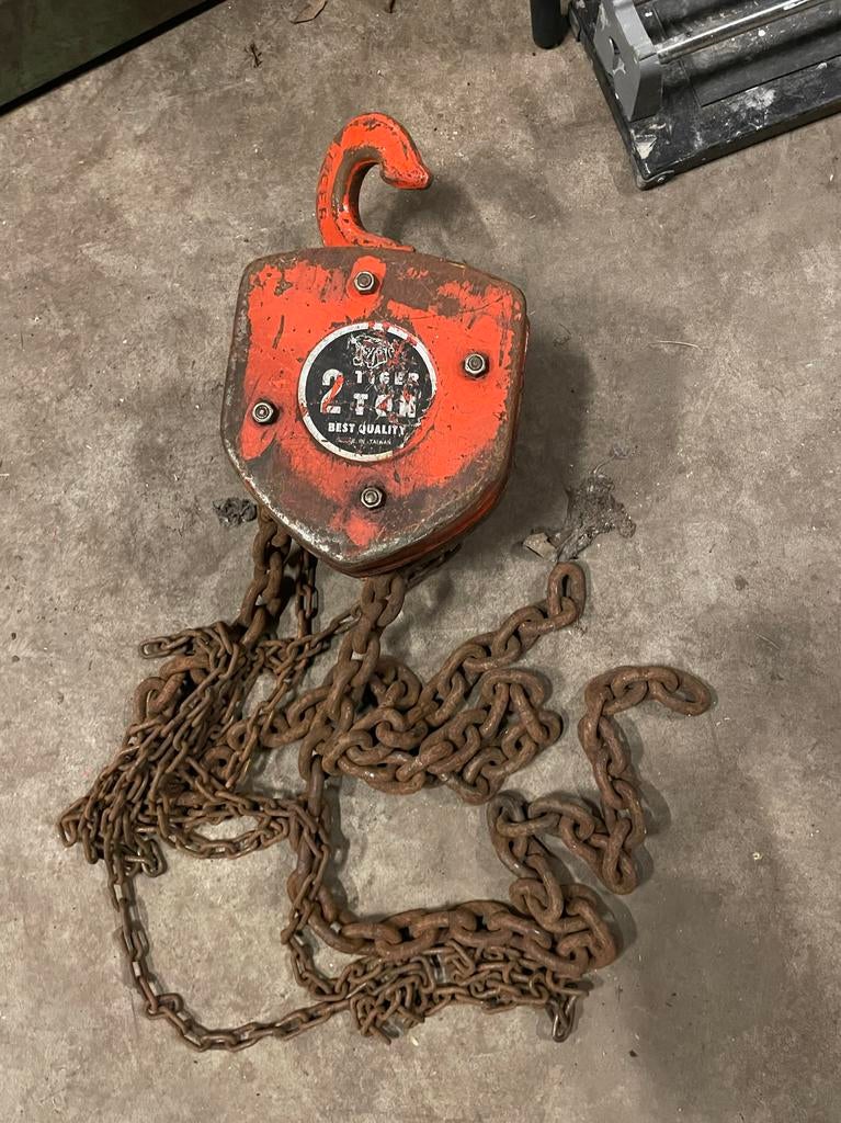Takel met ketting, 2 ton, Ophalen, Gebruikt, Handmatig
