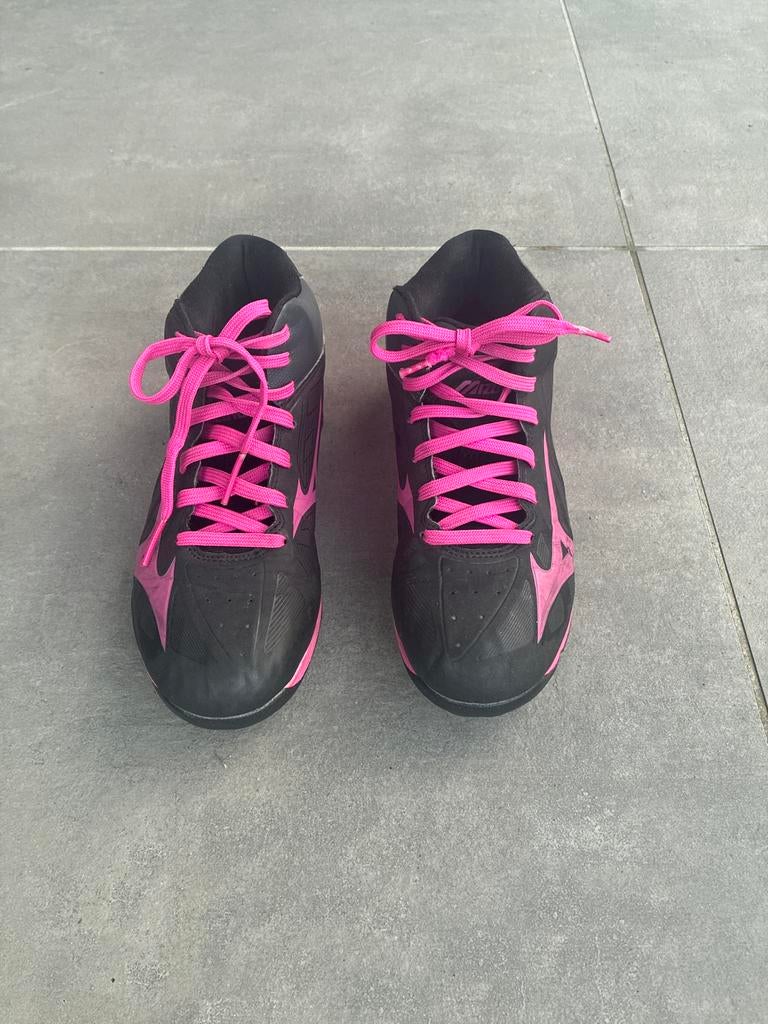 Mizuno korfbal schoenen maat 36, Ophalen of Verzenden, Zo goed als nieuw, Schoenen