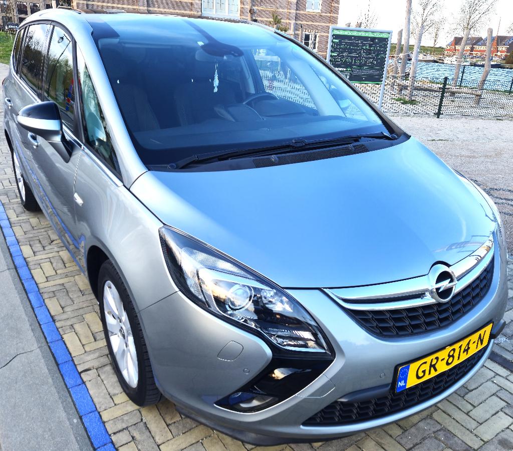 Opel Zafira 1.4T103KW 2015 7P Aut |Camera |Pano |Leer |Nav, 15 km/l, 4 cilinders, Origineel Nederlands, Zafira