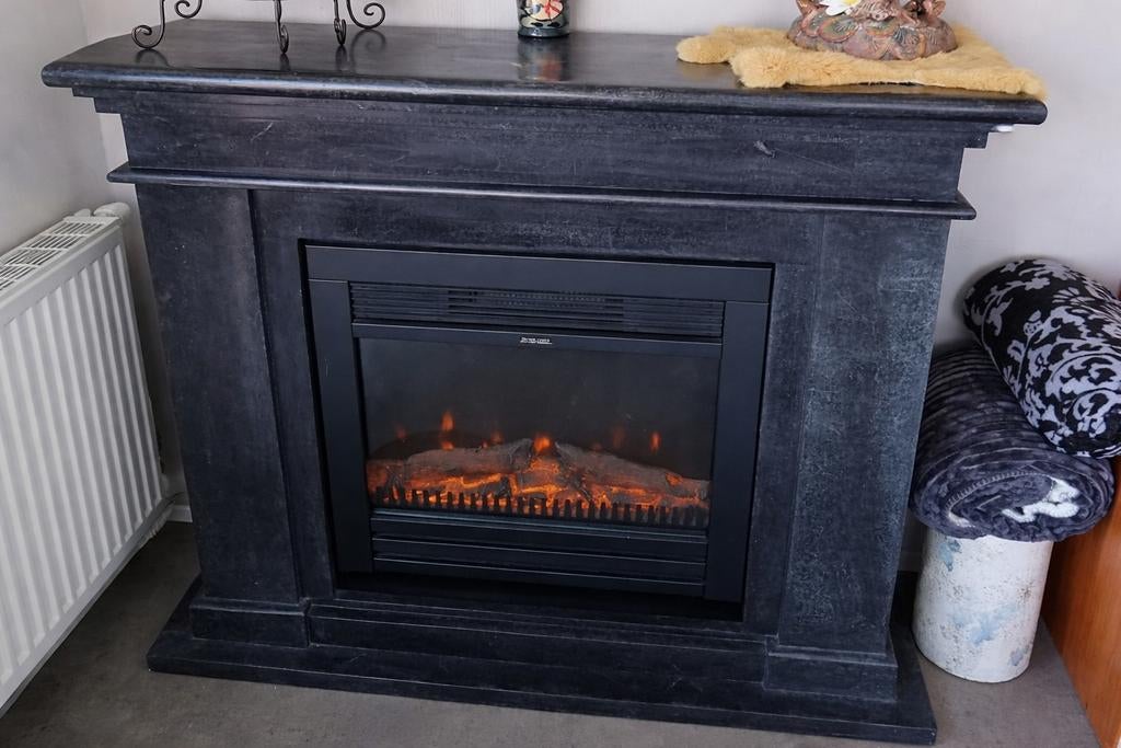 Marmeren Schouw met Elektrische Kachel en Afstandsbediening, Huis en Inrichting, Kachels, Overige soorten, Elektrisch, Ophalen of Verzenden