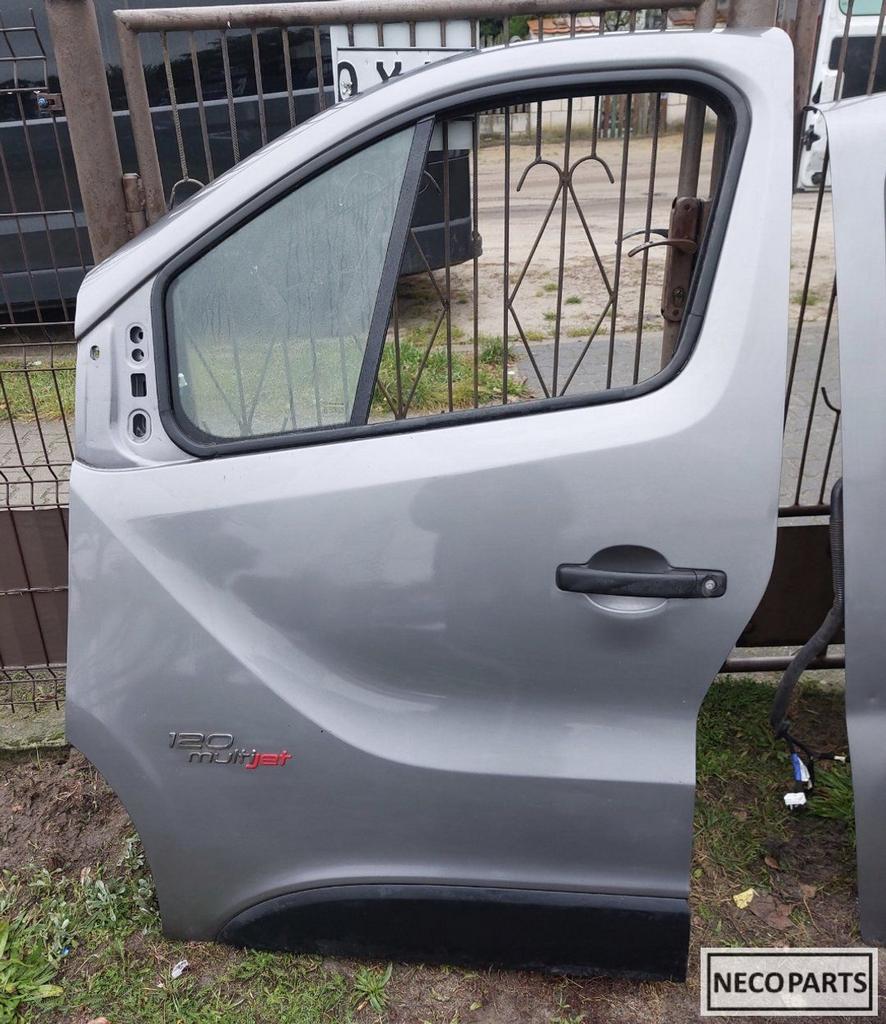 RENAULT TRAFIC 3 OPEL VIVARO NISSAN NV300 PORTIER DEUR, Ophalen of Verzenden, Gebruikt, Renault, Spatbord
